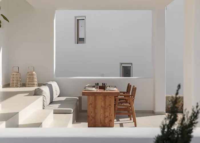 Fyroi Naxos * Agia Anna (Naxos)